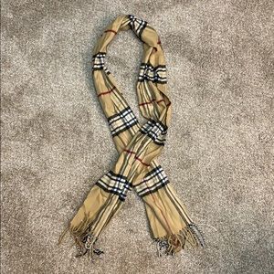 Lord & Taylor scarf